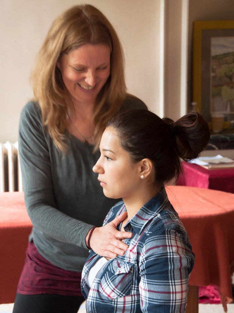 Gunda Fielden teaching the Alexander Technique